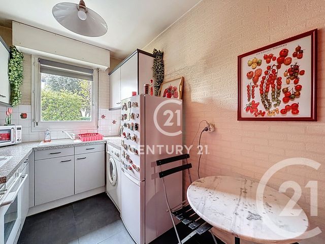 Appartement F2 à vendre - 2 pièces - 48.74 m2 - MONTMAGNY - 95 - ILE-DE-FRANCE - Century 21 Le Domaine